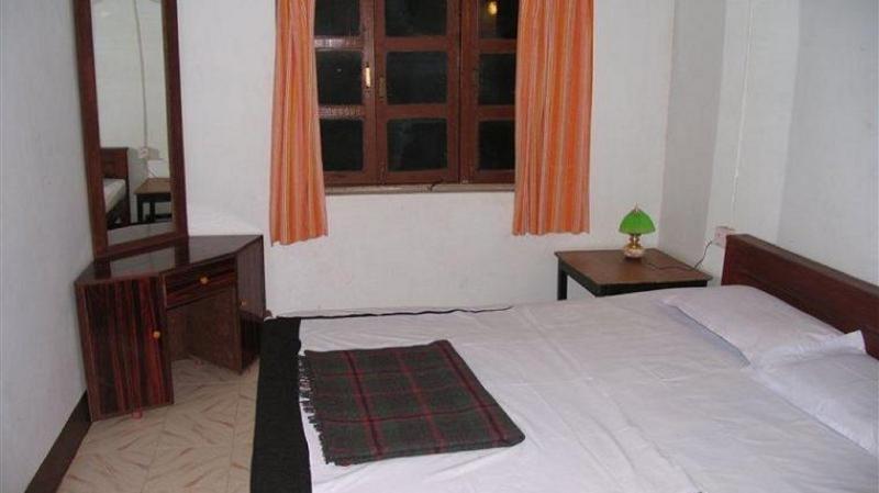 Astoria Hotel Parra ภายนอก รูปภาพ